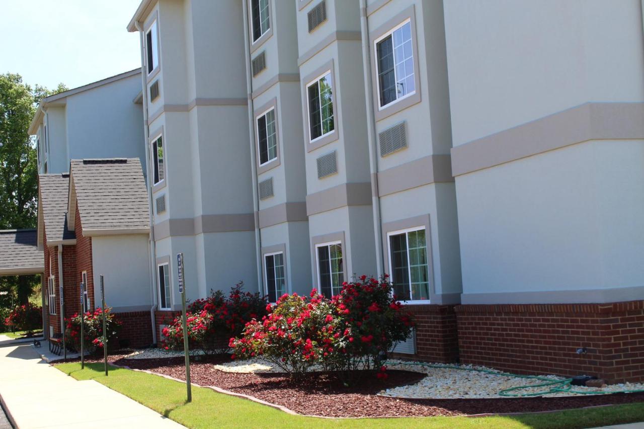 Microtel Inn And Suites Montgomery Exterior foto